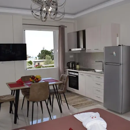 Studio Holiday Kalamata 2 Exterior foto