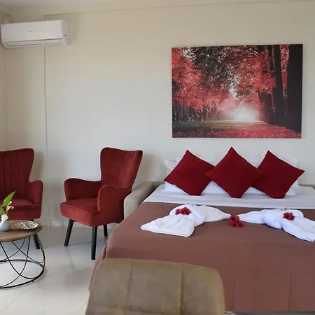Studio Holiday Kalamata 2 Exterior foto