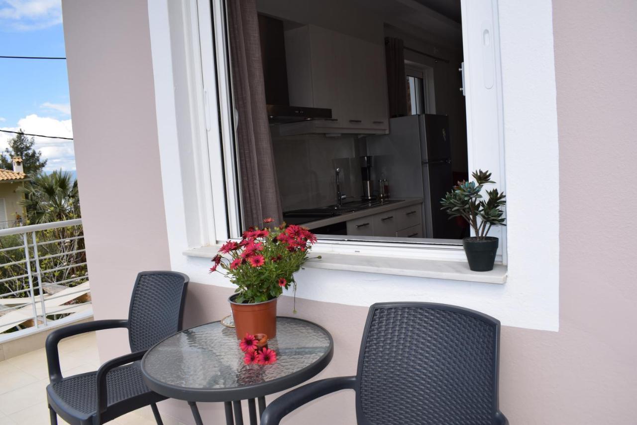 Apartment 2 *