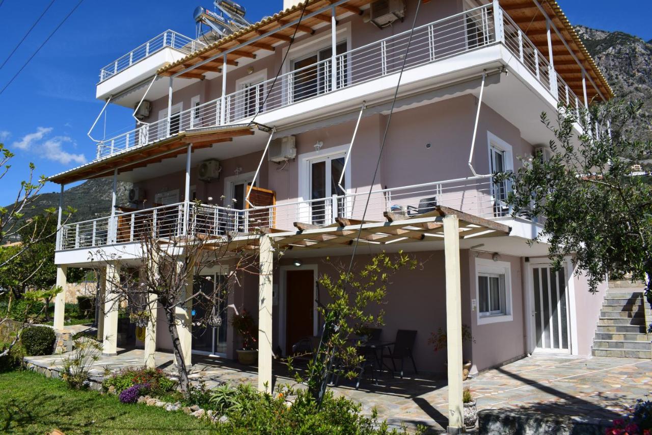 Apartment 2 *